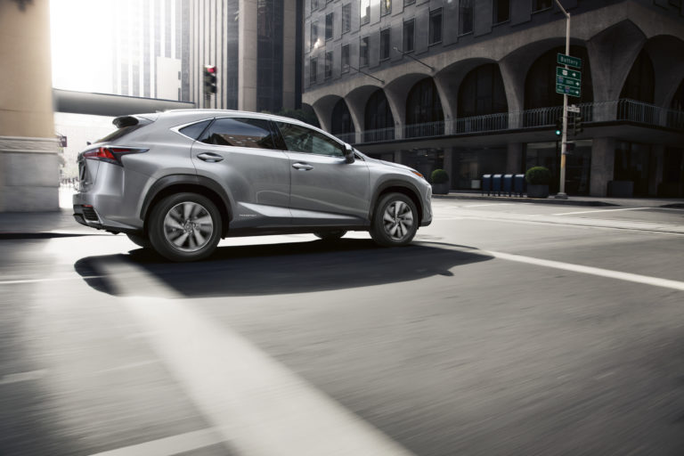 Luxuriöser Vollblut-Hybrid – Lexus NX