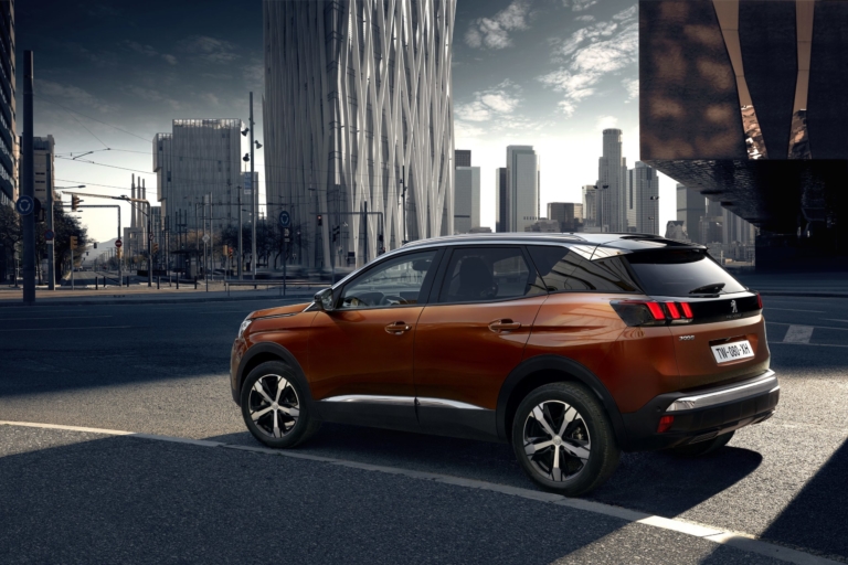Bon Voyage mit dem Premium-SUV – Peugeot 3008 GT Blue HDI 180
