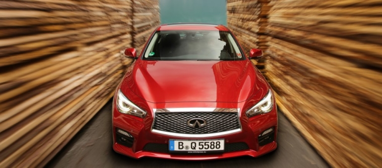 Premiumqualität für Individualisten (Infinity Q50 Hybrid) Premiumqualität für Individualisten (Infinity Q50 Hybrid)