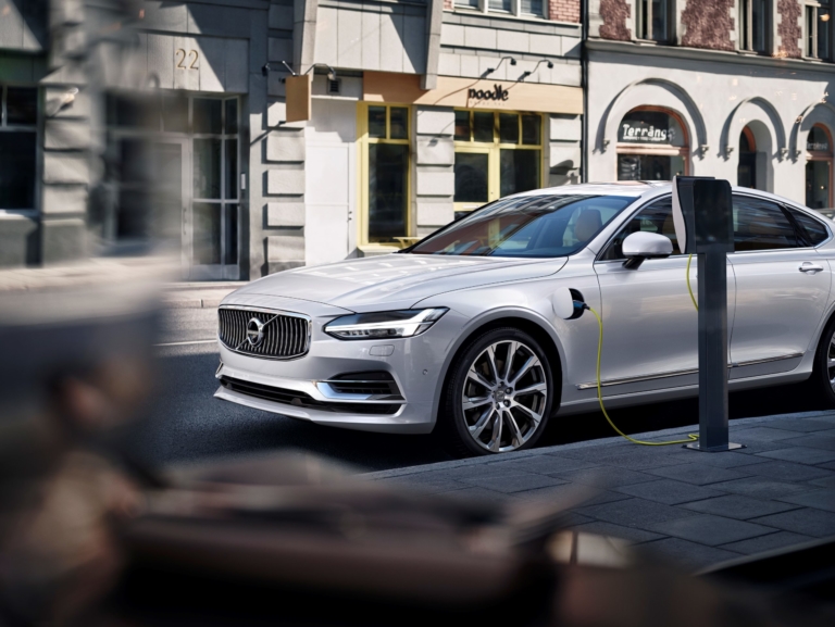 Volvo S90 T6 AWD
