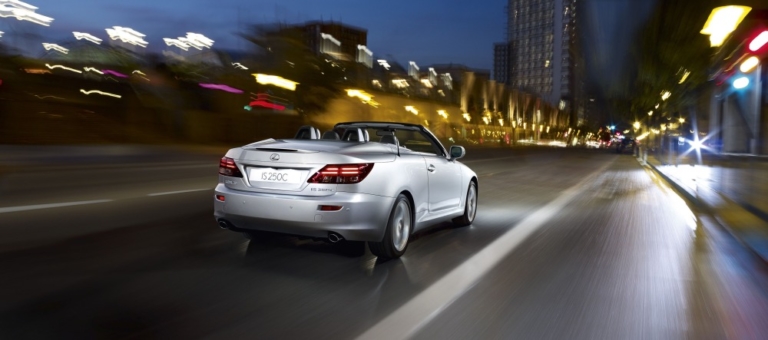 Lexus IS 250 Cabrio- In himmlischer Ruhe dahincruisen
