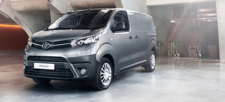 Japan-Bus hat einiges auf dem Kasten (Toyota Proace)